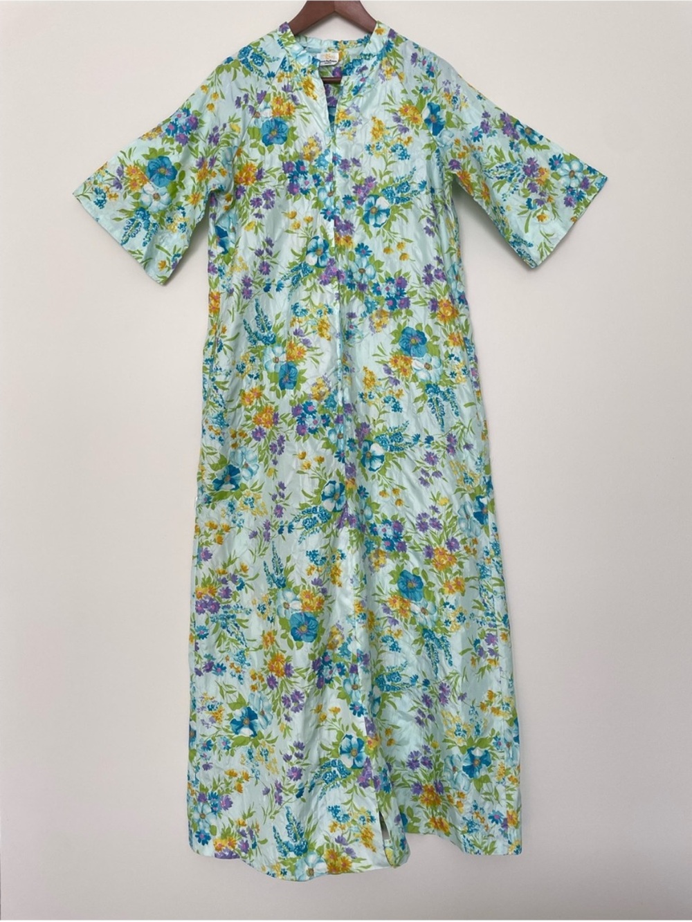 Vintage 70s Hudson’s Bay Japan Floral Crinkle Maxi Hostess House Dress Pockets